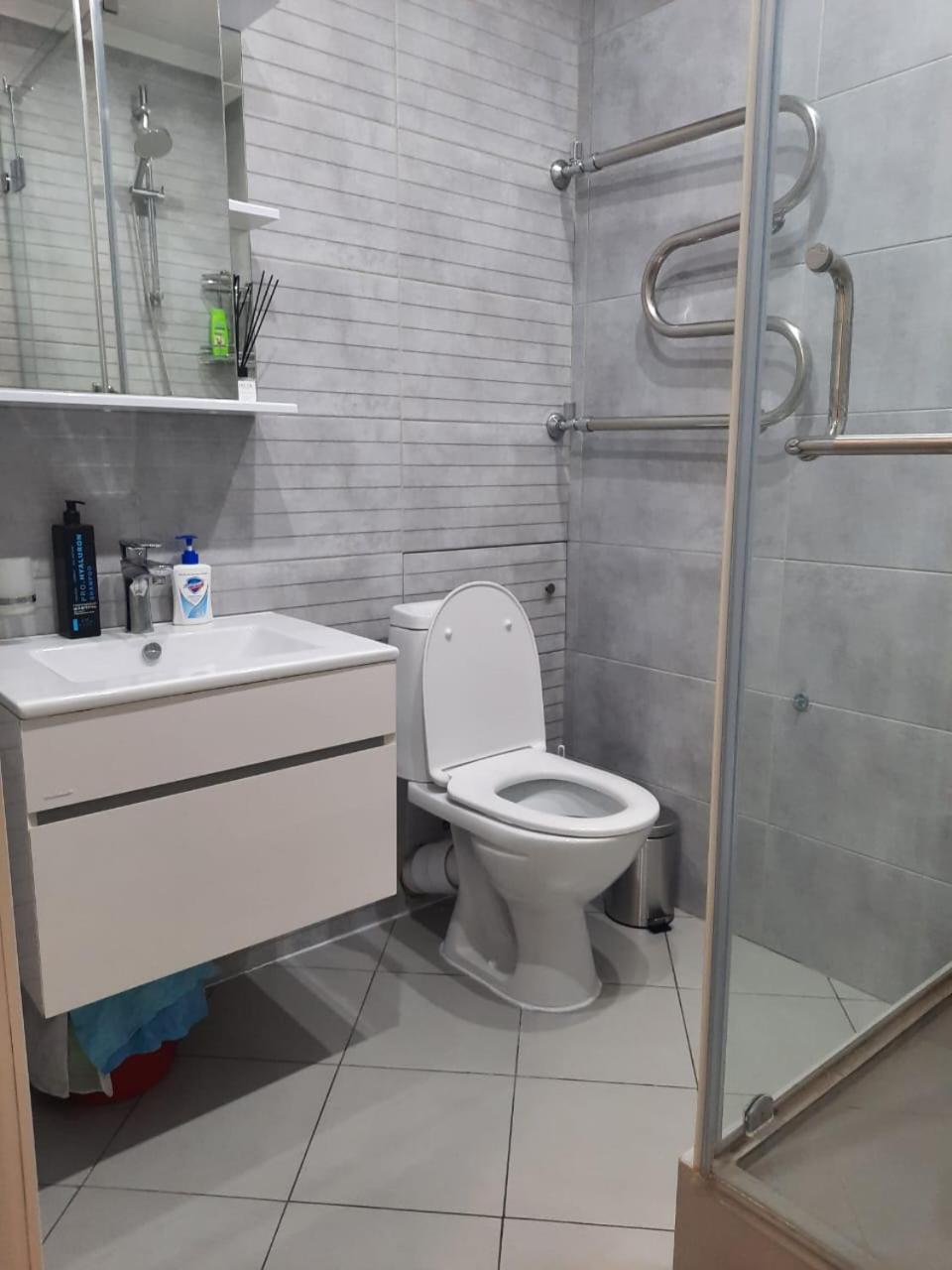 Loftik Apartments Shevchenko Street Ałma Ata Zewnętrze zdjęcie